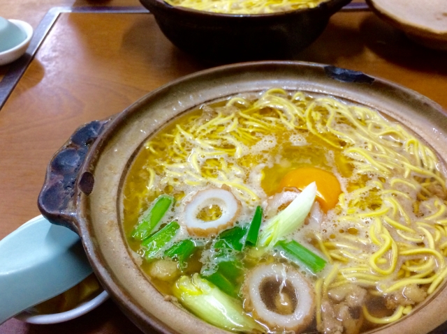 高知県須崎の鍋焼きラーメン”橋本食堂”！評判やお取り寄せは？【ケンミンショー】